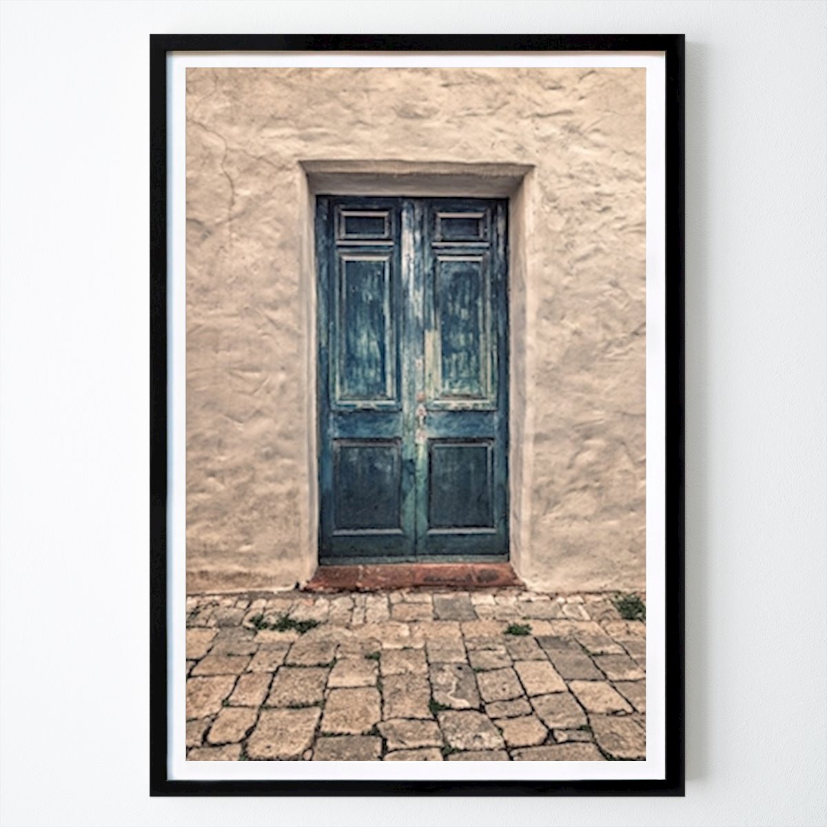Arkitektur & Design Plakat: Blå dør i hvid stenmur av Martin Wahlborg
