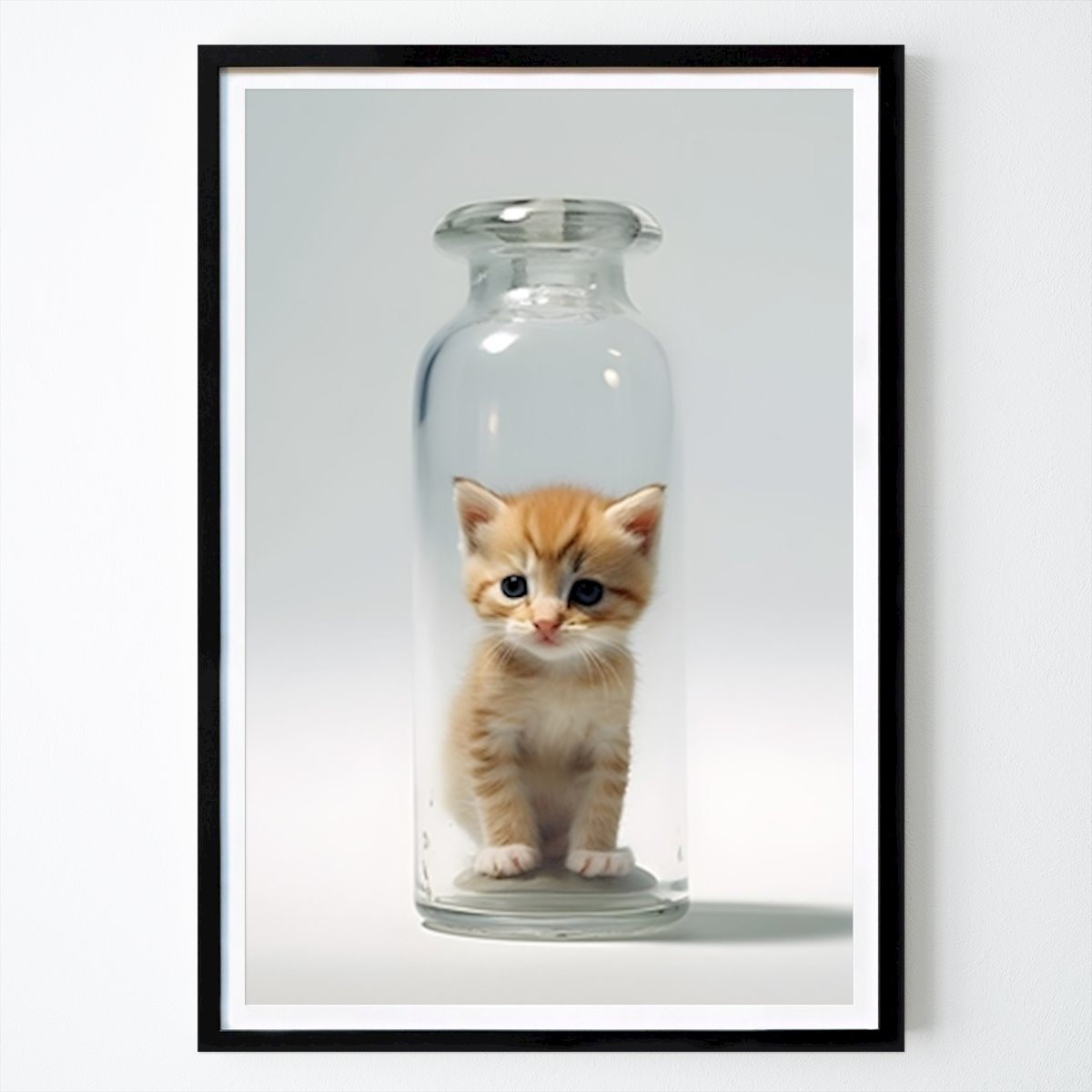 Animal Póster: Gatito en biberón de Karsten