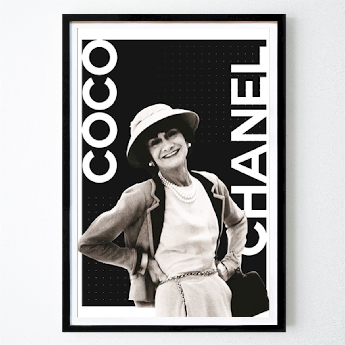 Stile di vita Poster: Un omaggio a Coco Chanel di Núria Ferrer Paretas