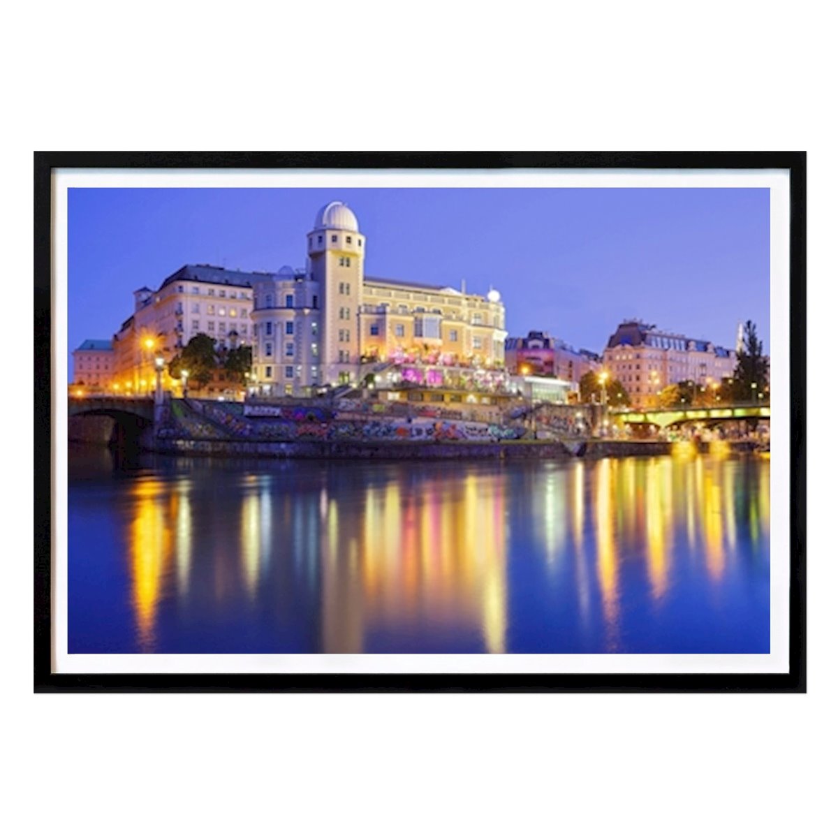 Retro & Vintage Póster: Urania Hus Wien de Patrick Lohmüller