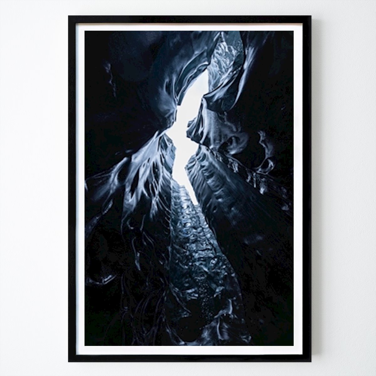 Nature Affiche: Crevasse en Islande par Pascal Wilcke