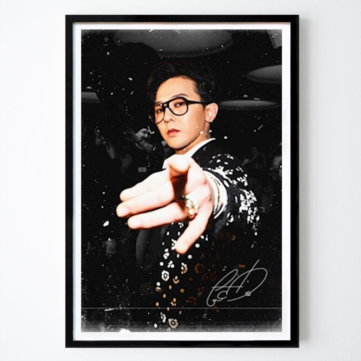 Lifestyle Poster: G Dragon Chanel von Dereck