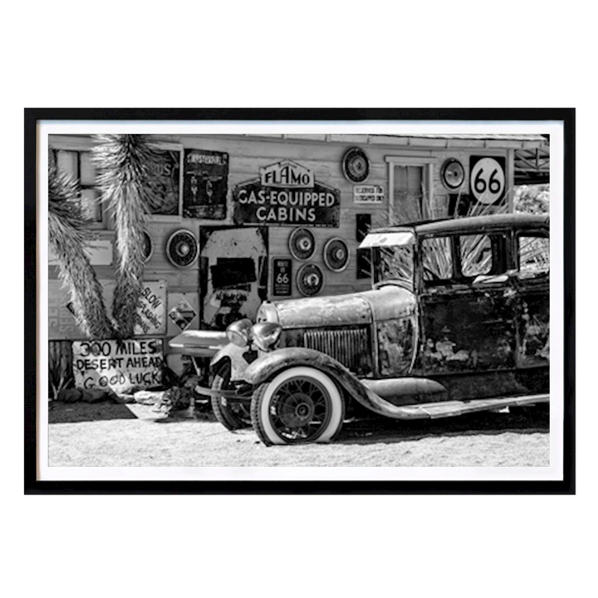 Zwart-Wit Poster: Retro Garage Route 66 van Philippe HUGONNARD