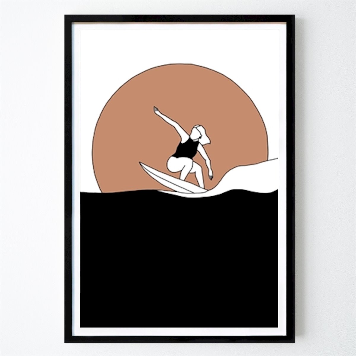 Čiernobiele Plagát: Ripping surfer girl sunset od Salt & Pen Studio