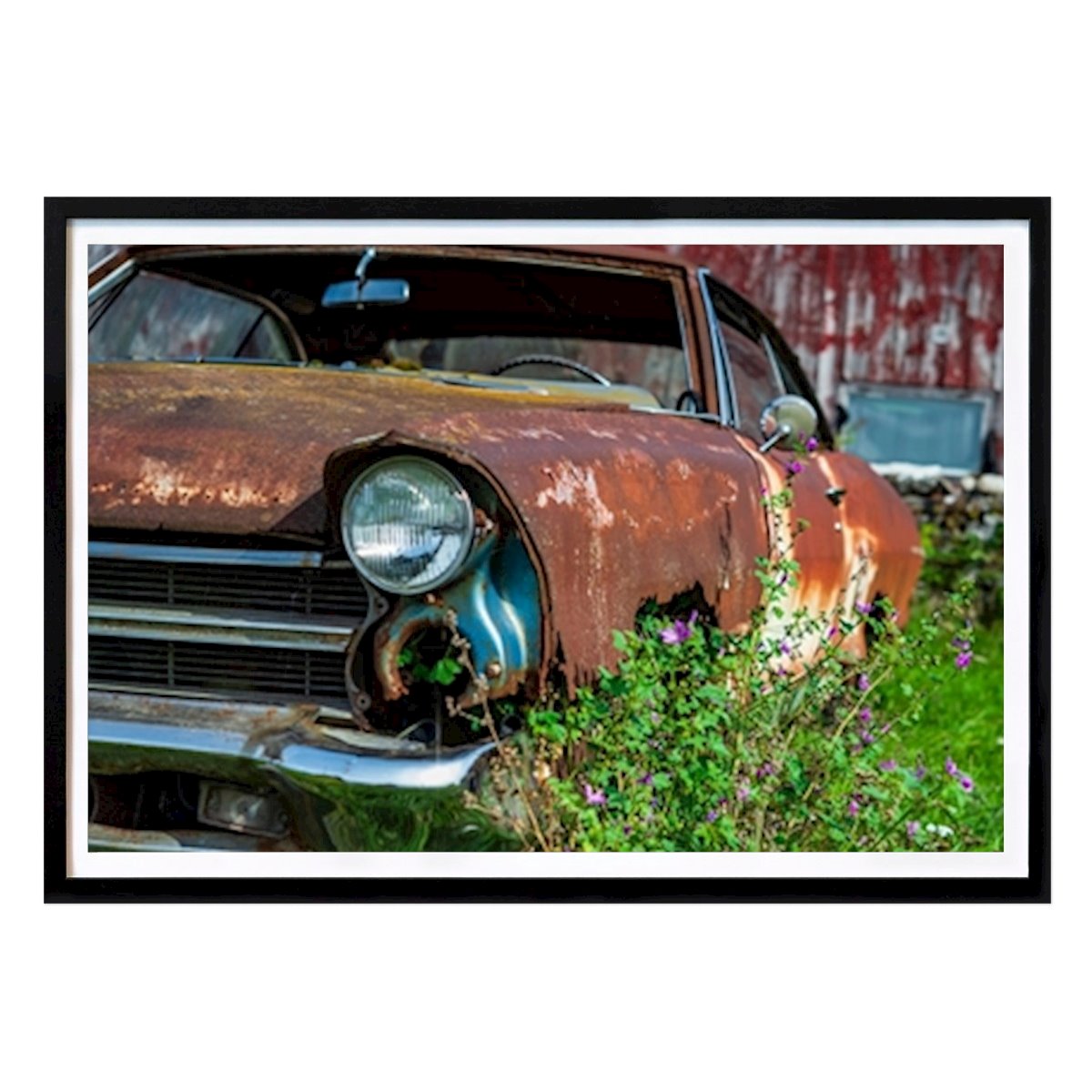 Retro & Vintage Poster: Rusty old car von Peter Torstensson