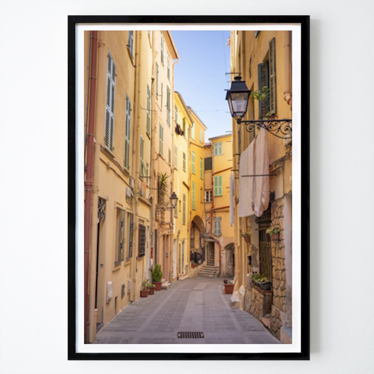 Natur Poster: Straßen von Menton, Frankreich von Christa Stroo
