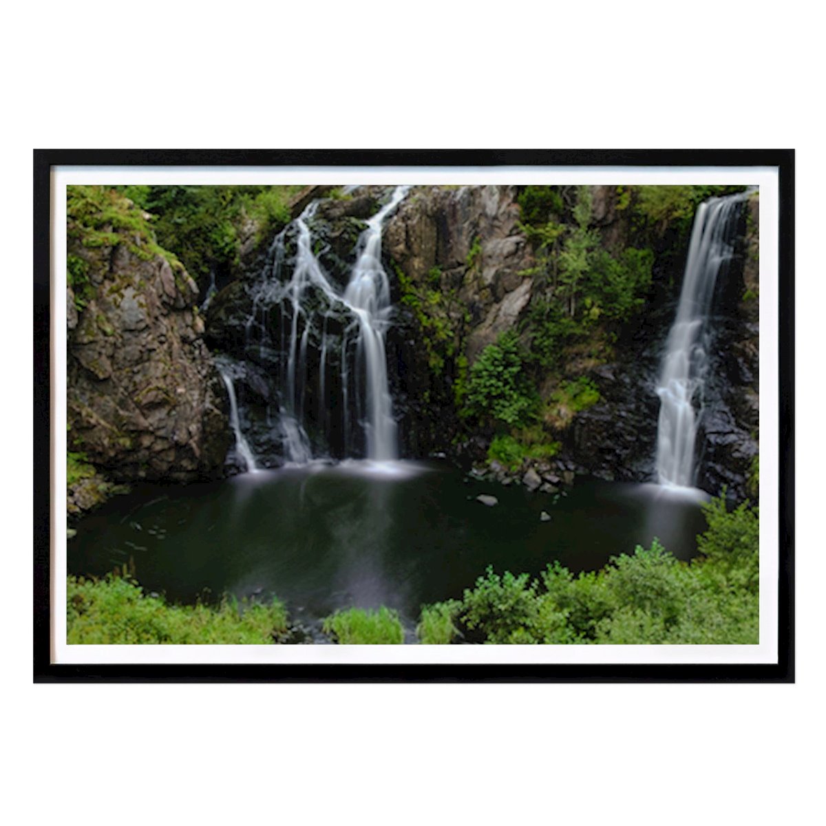 Natur Plakat: Vattenfall i det sydlige Sverige av Linus Lifvergren Kristensson
