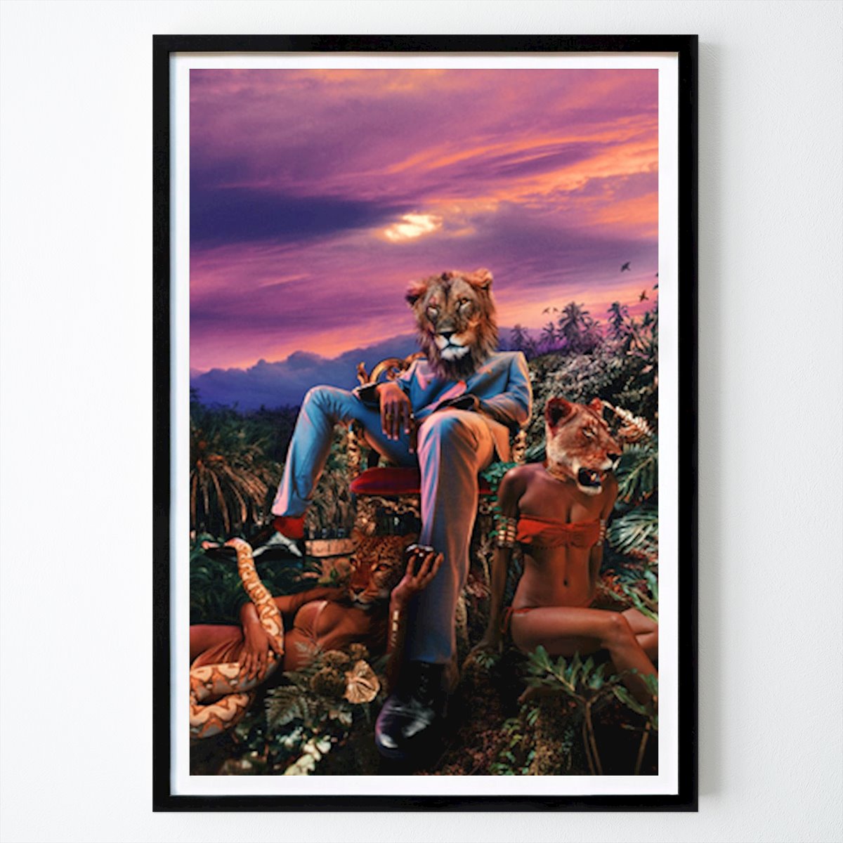 Regal Beasts: Eine surreale Verschmelzung von Natur und Eleganz Poster von Paste in Place – Tier Wandbild – Printler