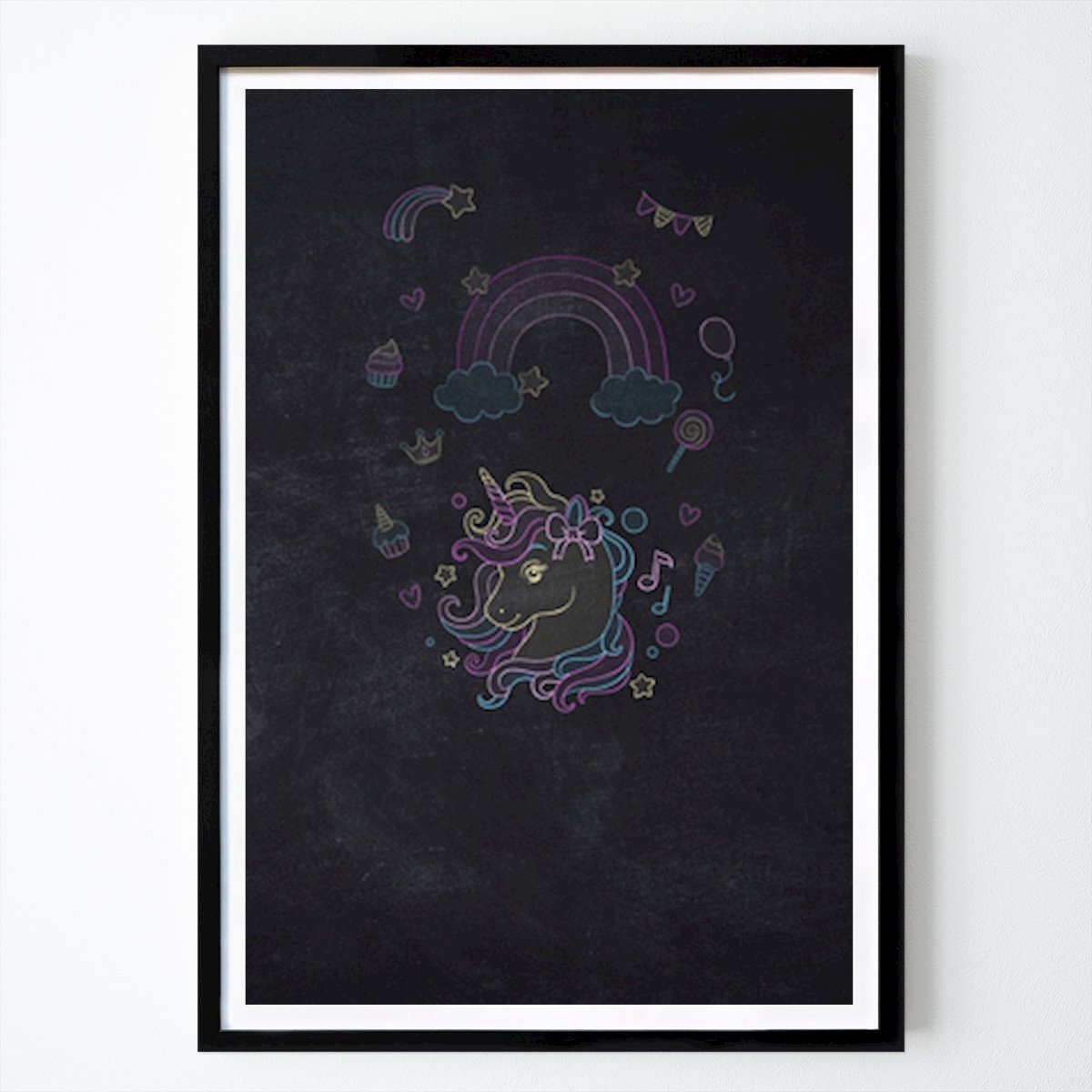Villes & Pays Affiche: Rêves fantaisistes de licorne : un fantasme coloré au tableau noir par Xuan Thai