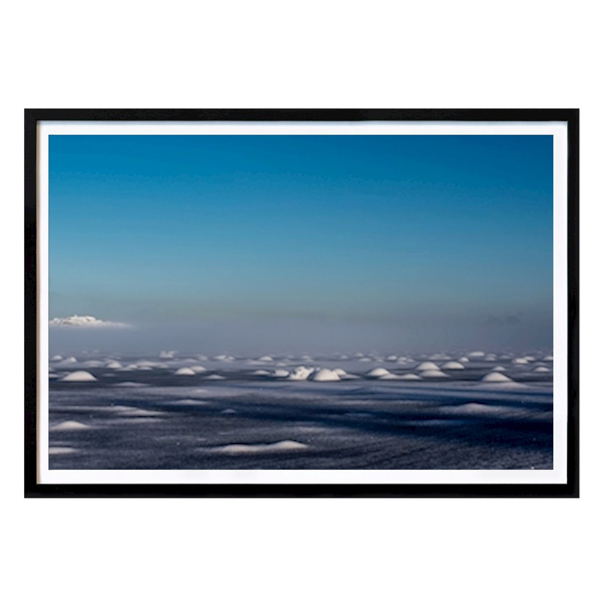Natur Poster: Rauch über Meer und Eis von Jonas Wall