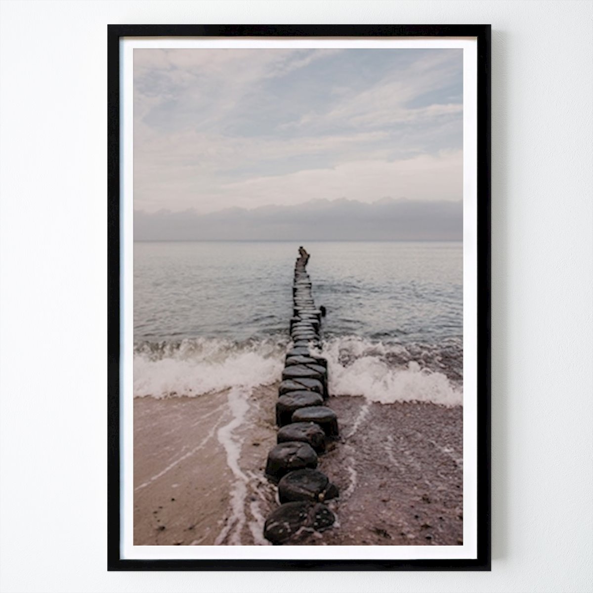 Nature Affiche: Buhne sur la plage de la mer Baltique par Annett Windisch