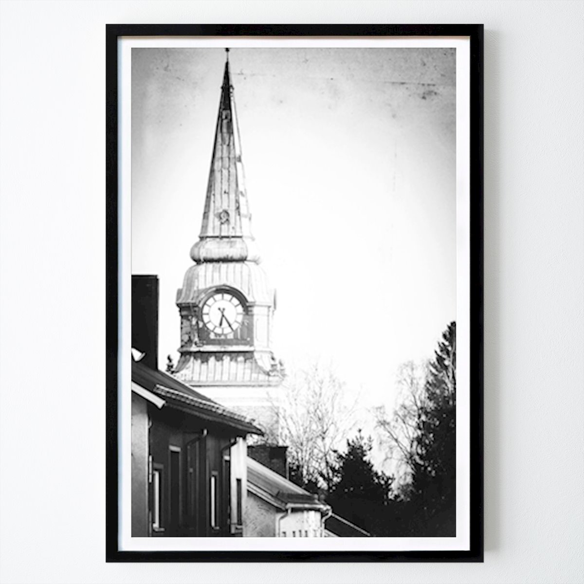 Cidades & Países Poster: Igreja em preto e branco. de Sebastian Freed-Karlsson