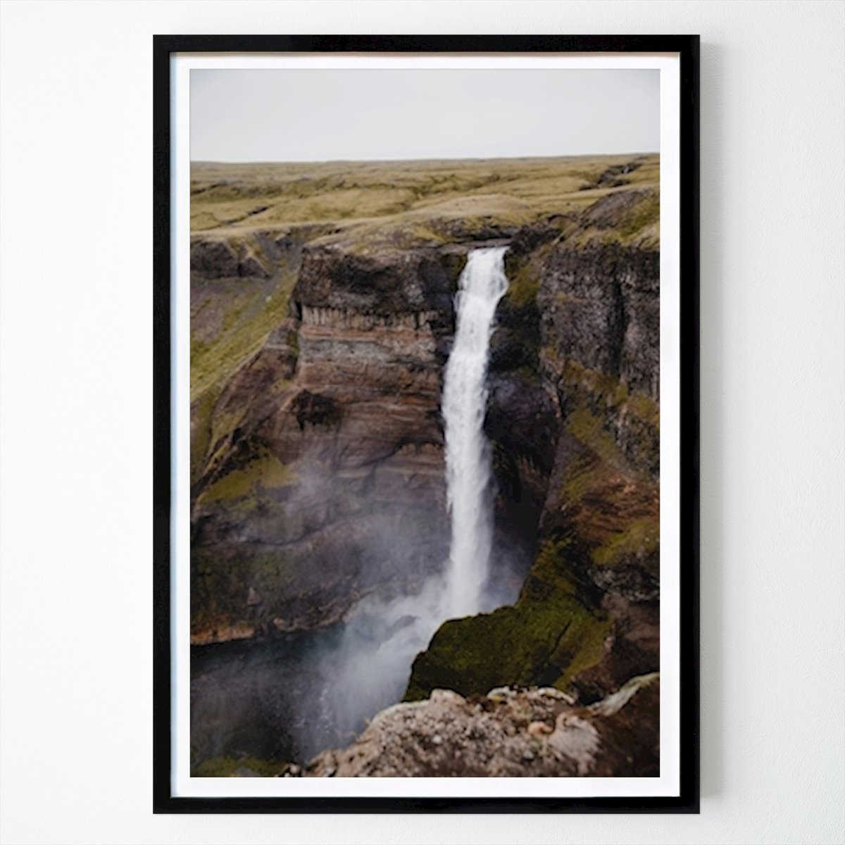 Természet Poszter: Háifoss-vízesés Marina Brooks által